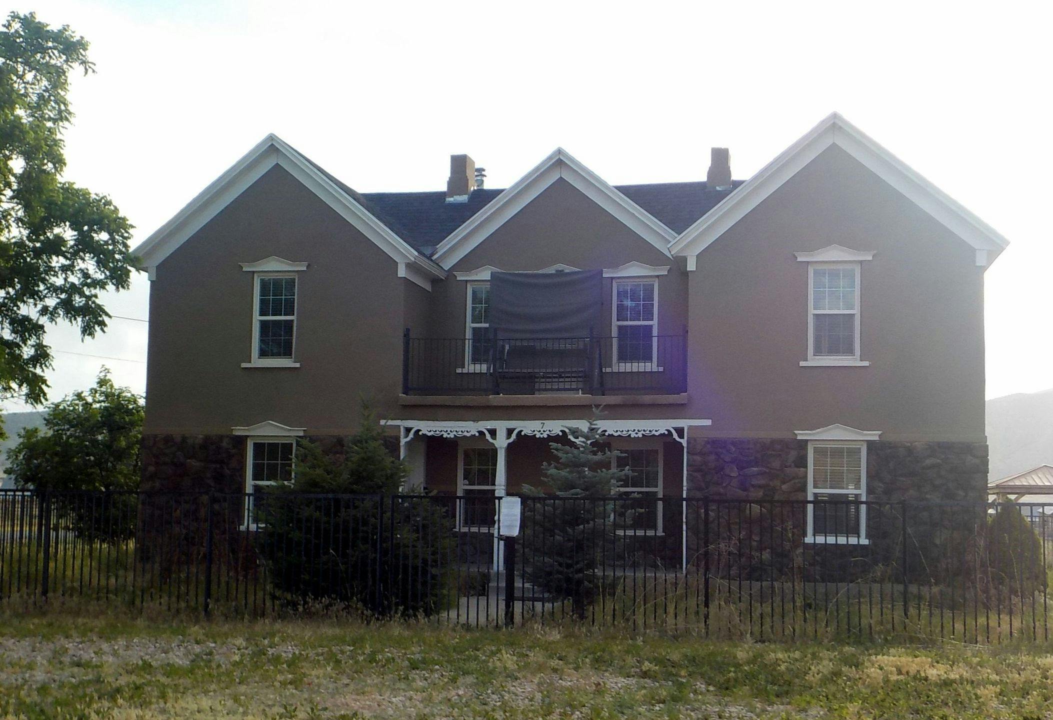 Main image