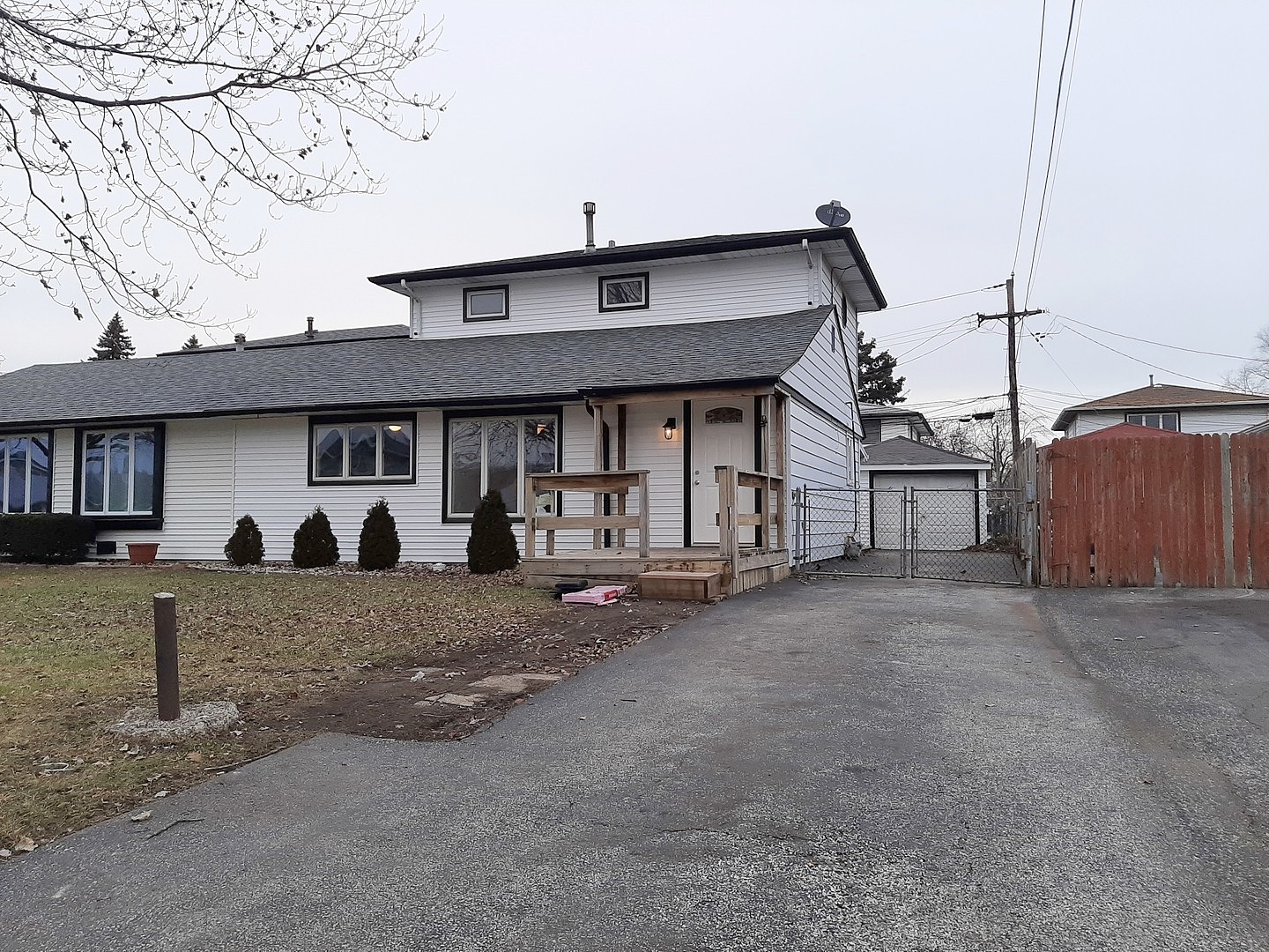 Main image