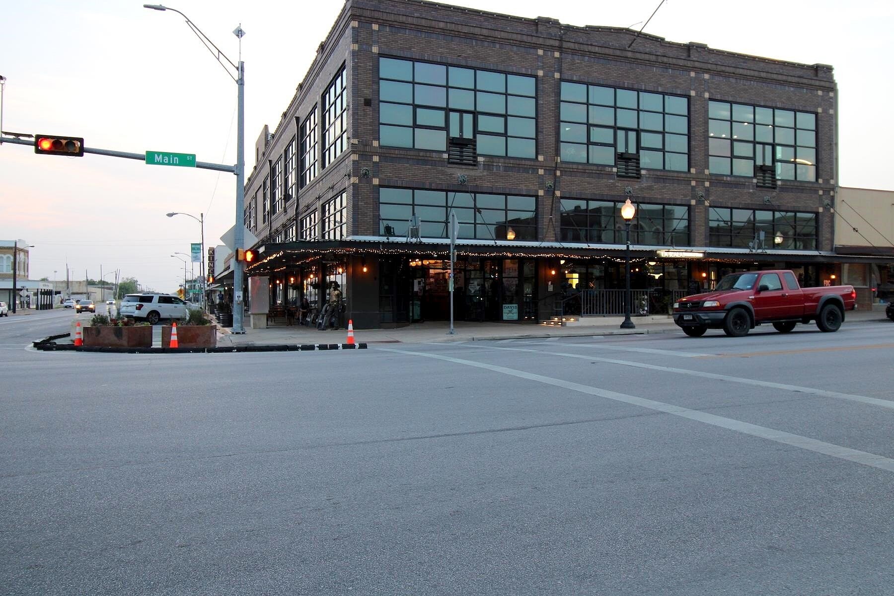 Main image