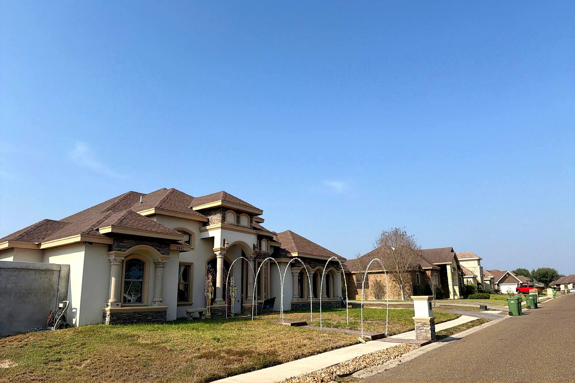 Main image