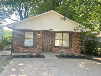 304 S 10th St, West Memphis, AR, 72301