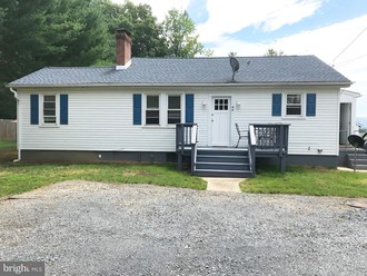 96 Garden Pl, Charles Town, WV, 25414