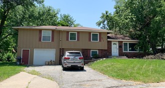 Nw Fair Cir, Lees Summit, MO, 64063