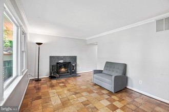 8604 Kirby St, Manassas, VA, 20110