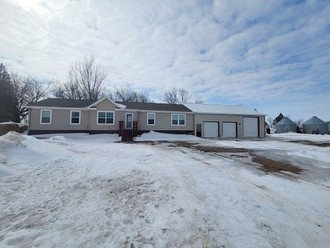 6087 N 10th Ave, Granville, ND, 58741