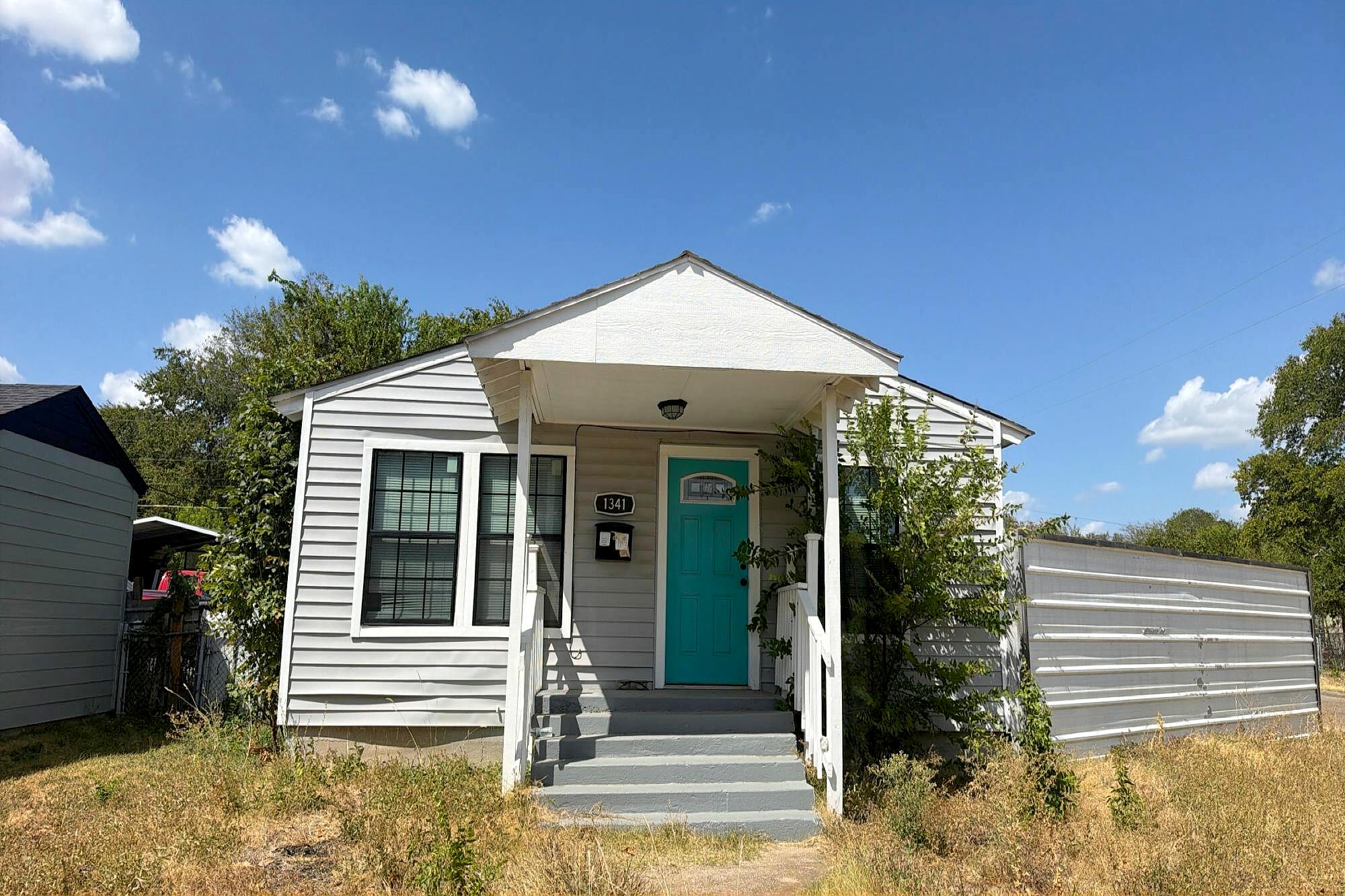 Main image