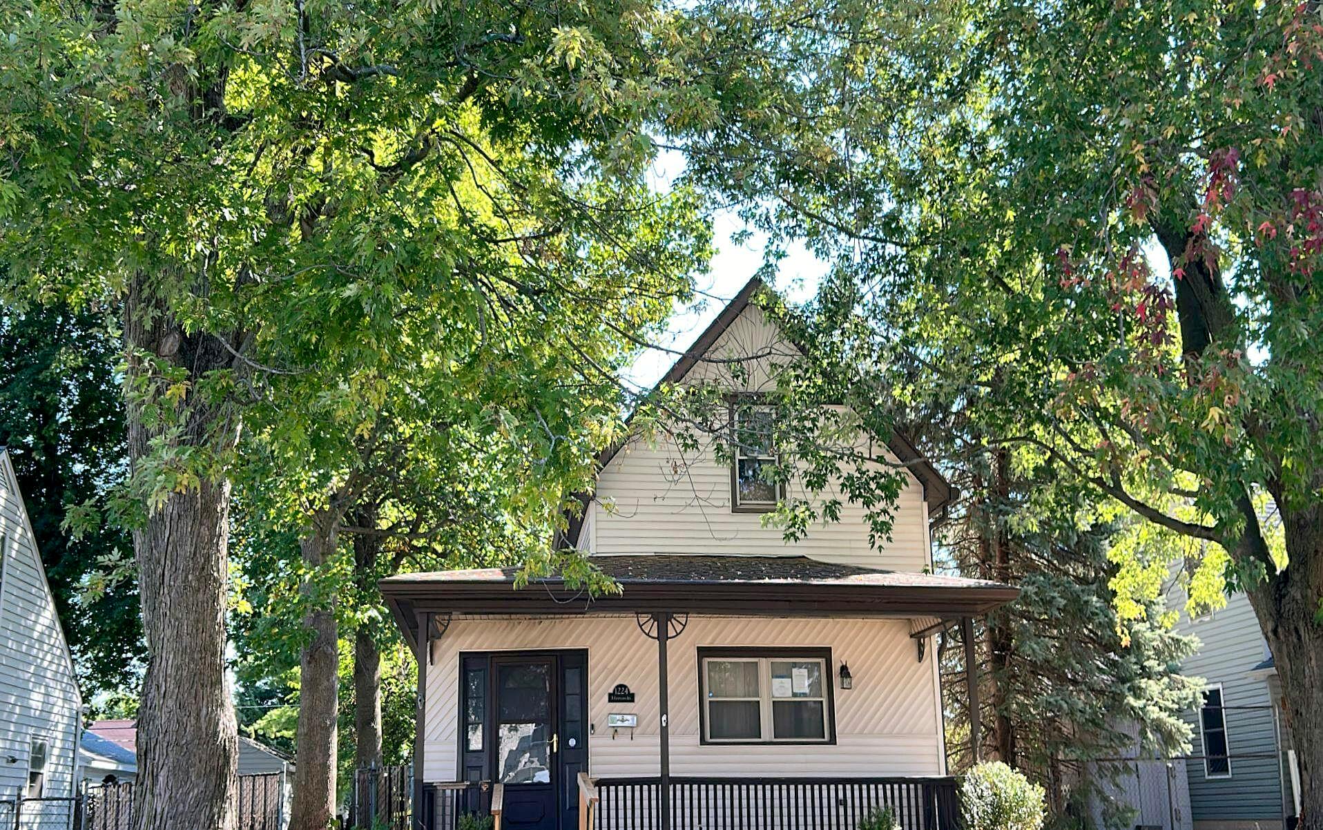 Main image