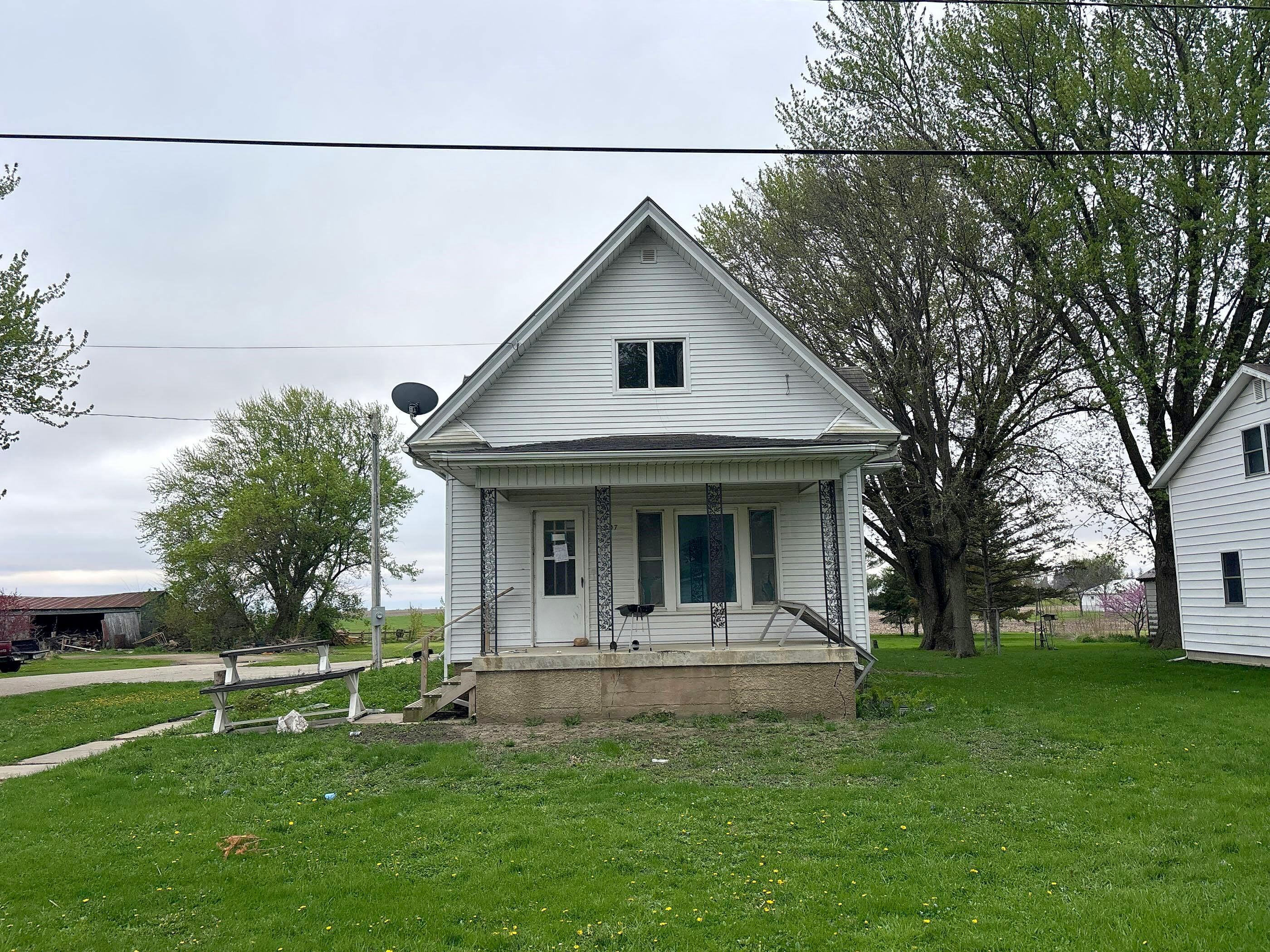 Main image