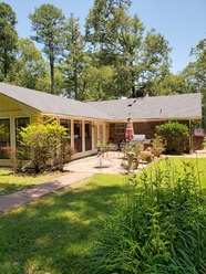 2800 Shannon Valley Rd, Pine Bluff, AR, 71603