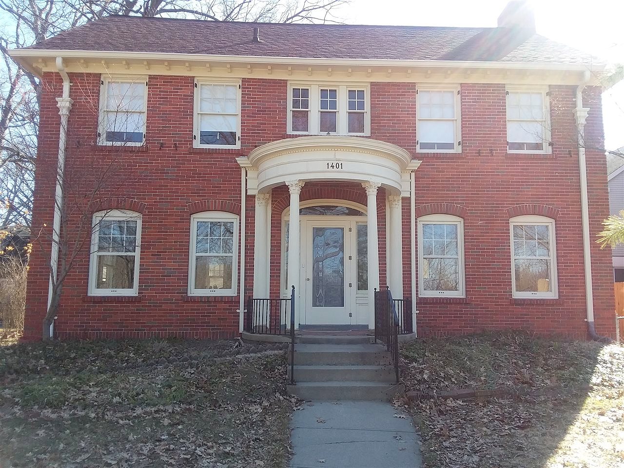 Main image