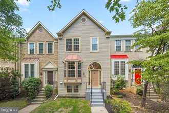 7725 Ironforge Ct, Rockville, MD, 20855