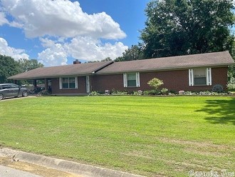 1117 E 3rd St, Carlisle, AR, 72024