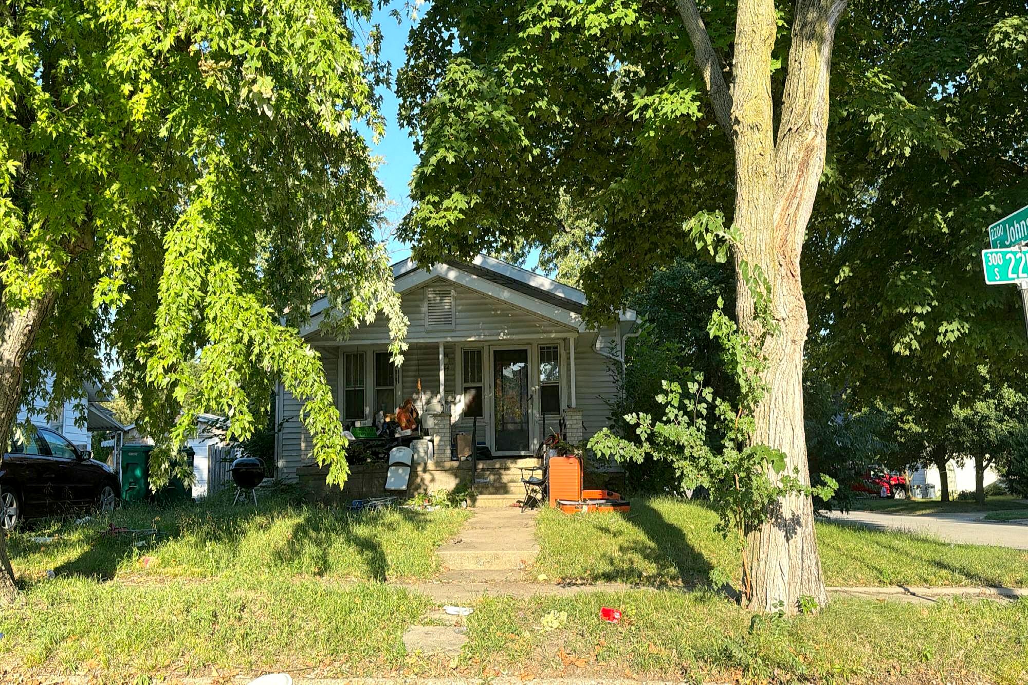 Main image