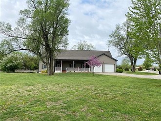 1276 2200th St, Iola, KS, 66749