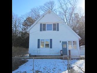 Quercus Ave, Willimantic, CT, 06226