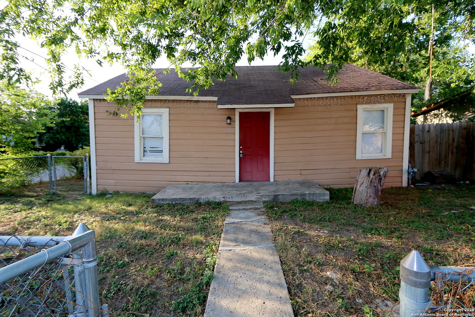 Main image