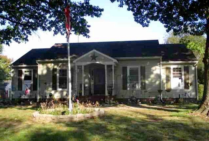 Main image