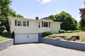 58 Willow St, Adams, MA, 01220