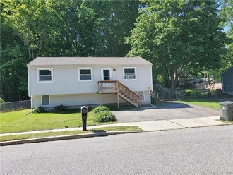 268 Roanoak Ave, Willimantic, CT, 06226