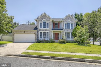 Symphony Woods Ct, Baltimore, MD, 21236