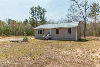 Pilgrim Dr, Hiram, ME, 04041