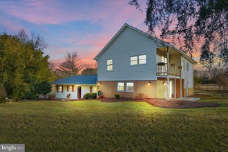 14119 Roamer Ct, Centreville, VA, 20121