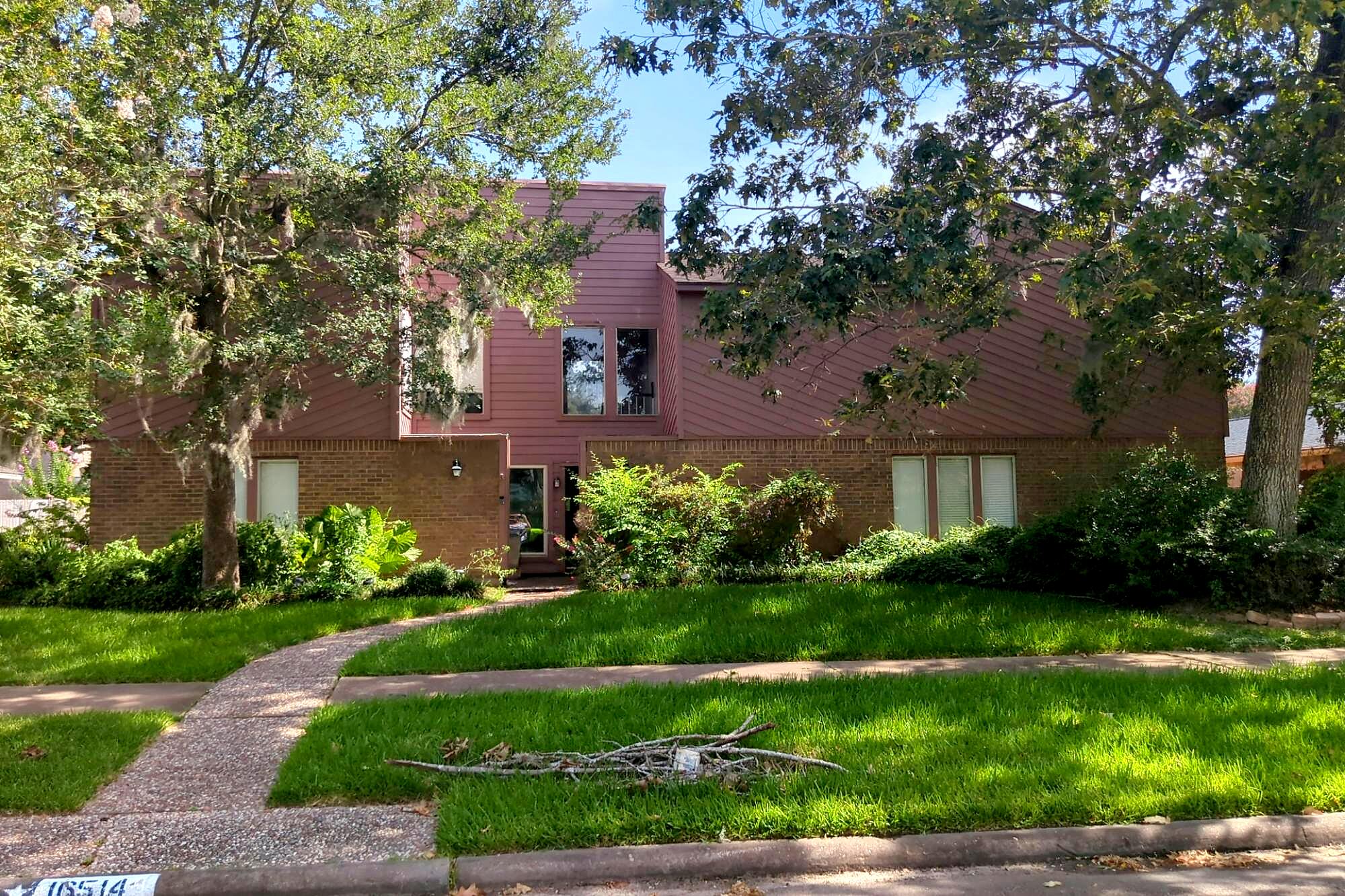 Main image