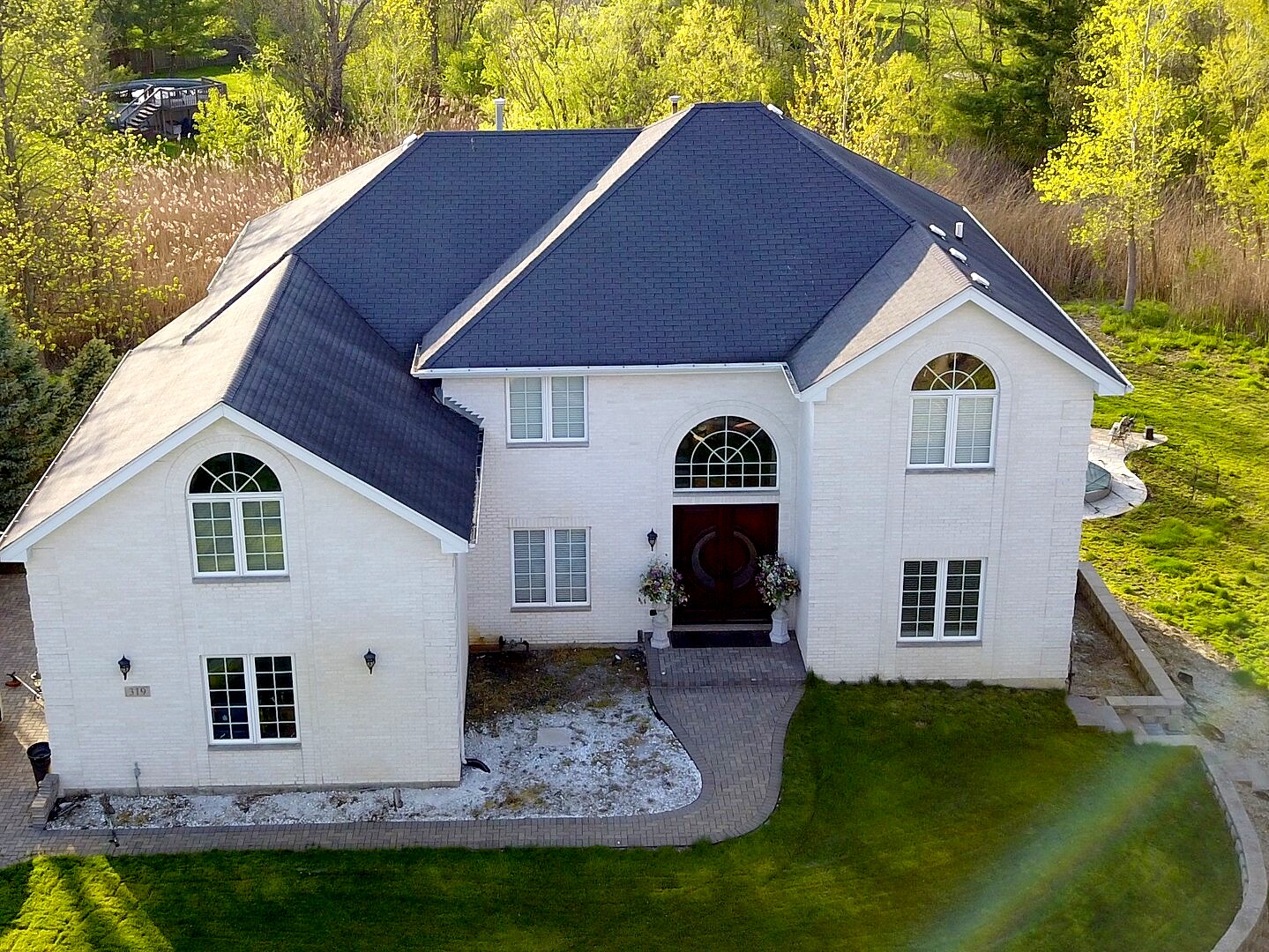 Main image