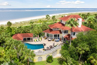 61 Ocean Point Dr, Isle Of Palms, SC, 29451