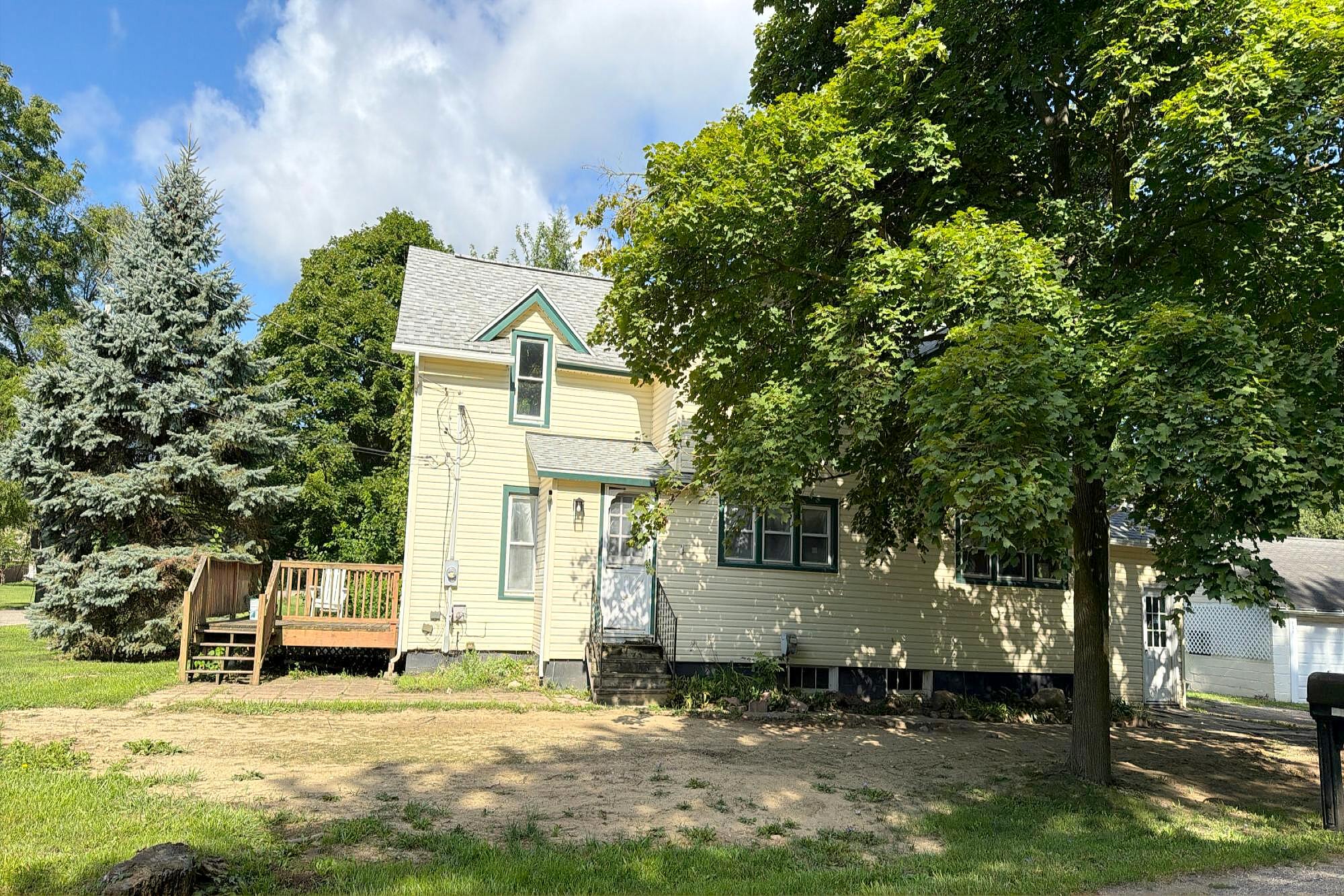 Main image