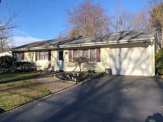 30 Savage Rd, Kendall Park, NJ, 08824