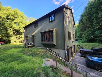 96 River Rd, Claremont, NH, 03743