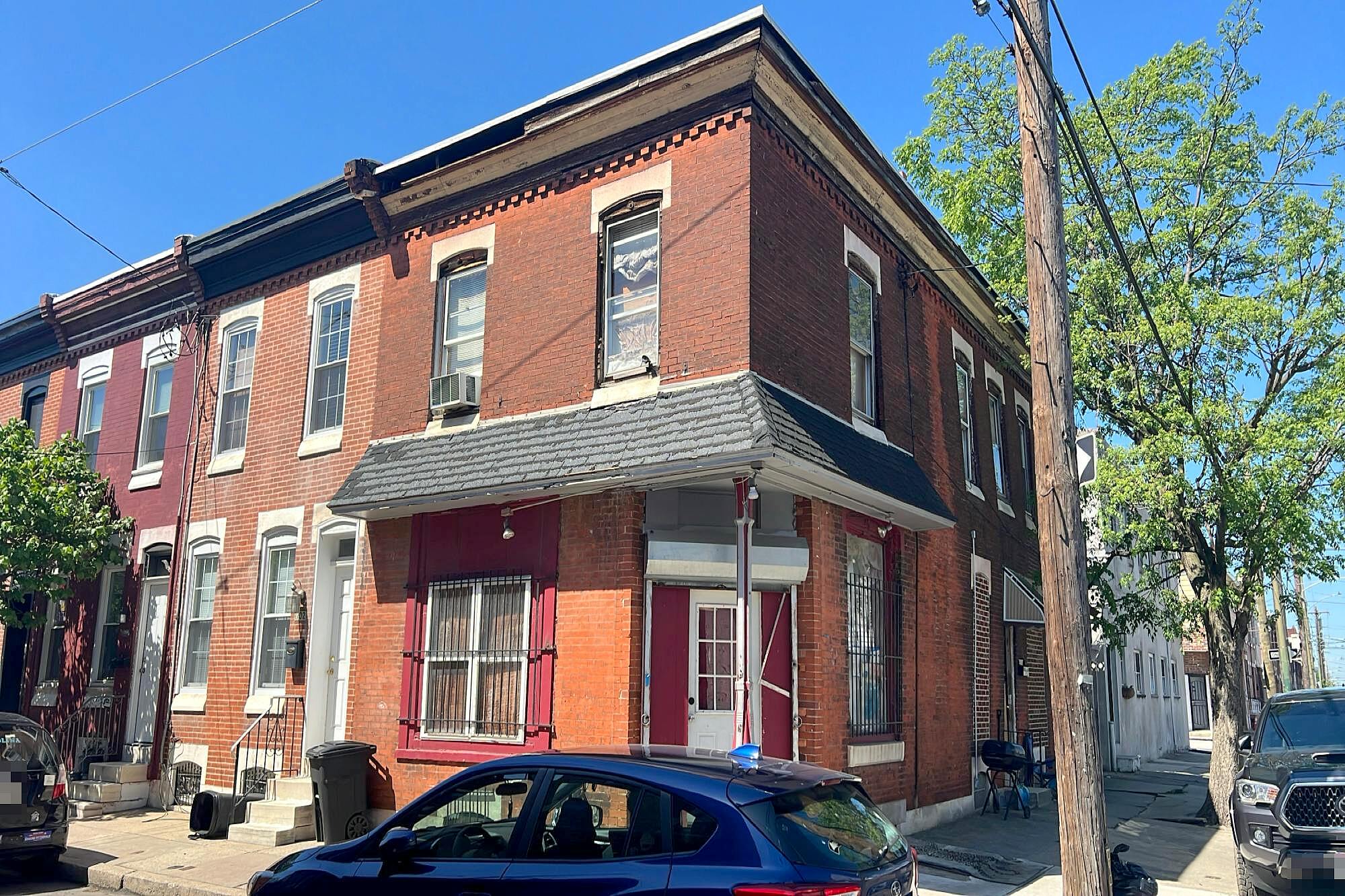 Main image