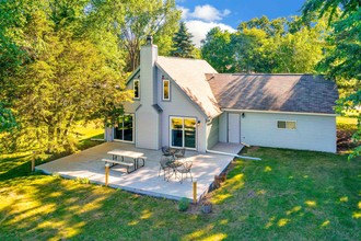 N9295 White Birch Ln, Neshkoro, WI, 54960