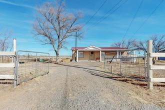 705 Poplar St, Moriarty, NM, 87035