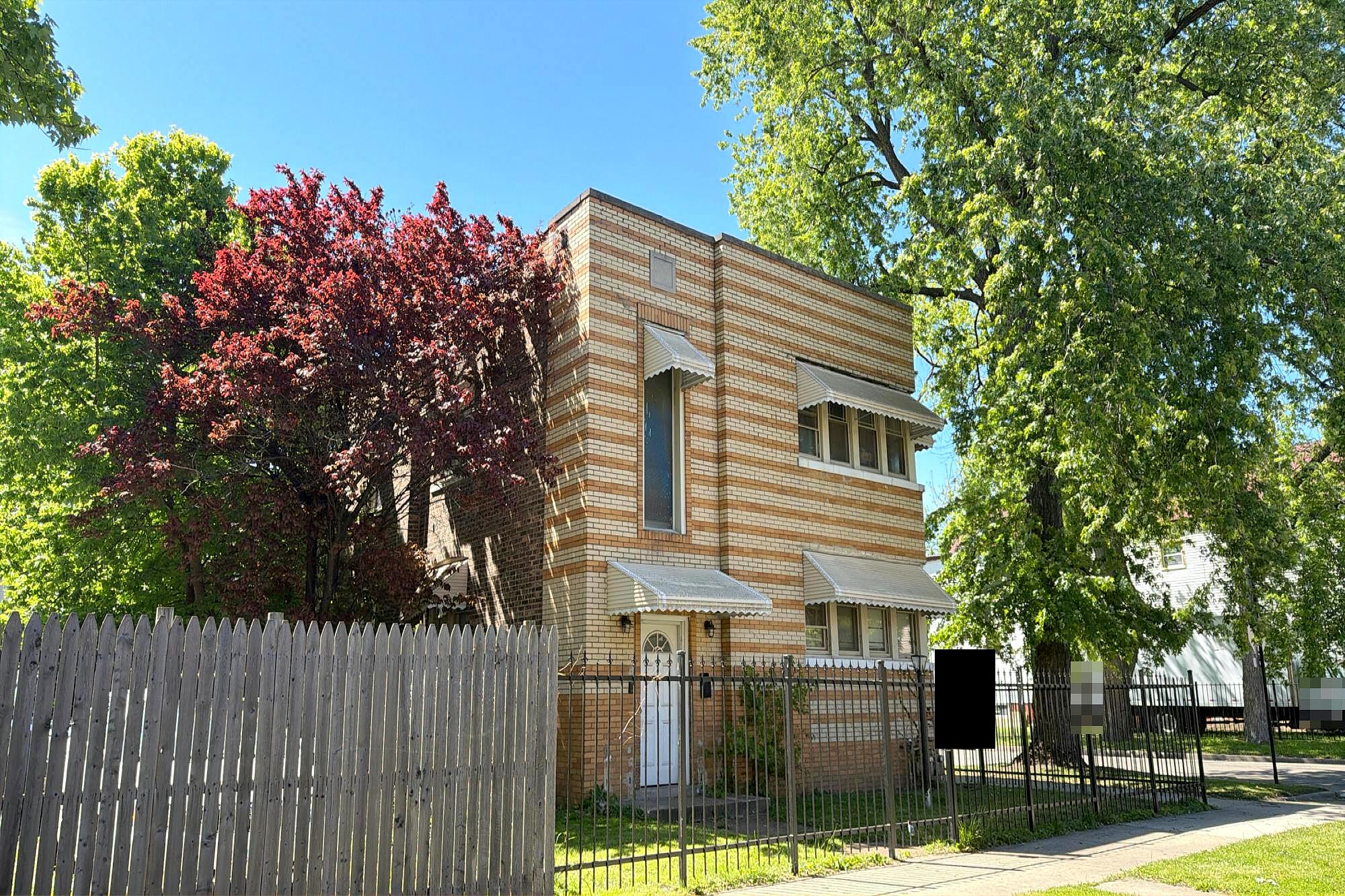 Main image