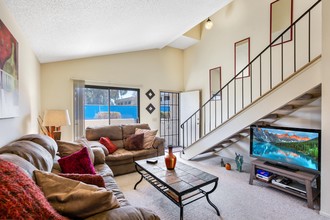 Laura Way, Rancho Mirage, CA, 92270
