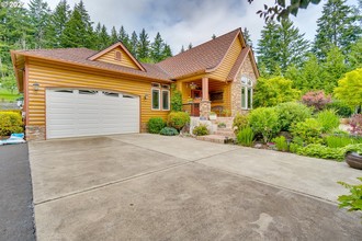 11051 Se 202nd Ave, Damascus, OR, 97089