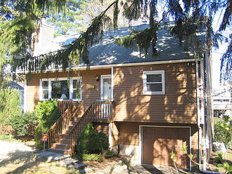 11 Estwick Pl, Stamford, CT, 06907
