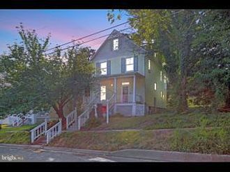 Linden Ave, Baltimore, MD, 21206