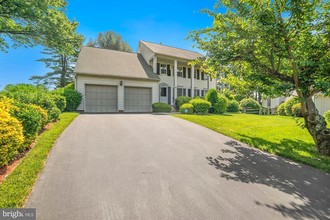 9900 Shrewsbury Ct, Montgomery Village, MD, 20886