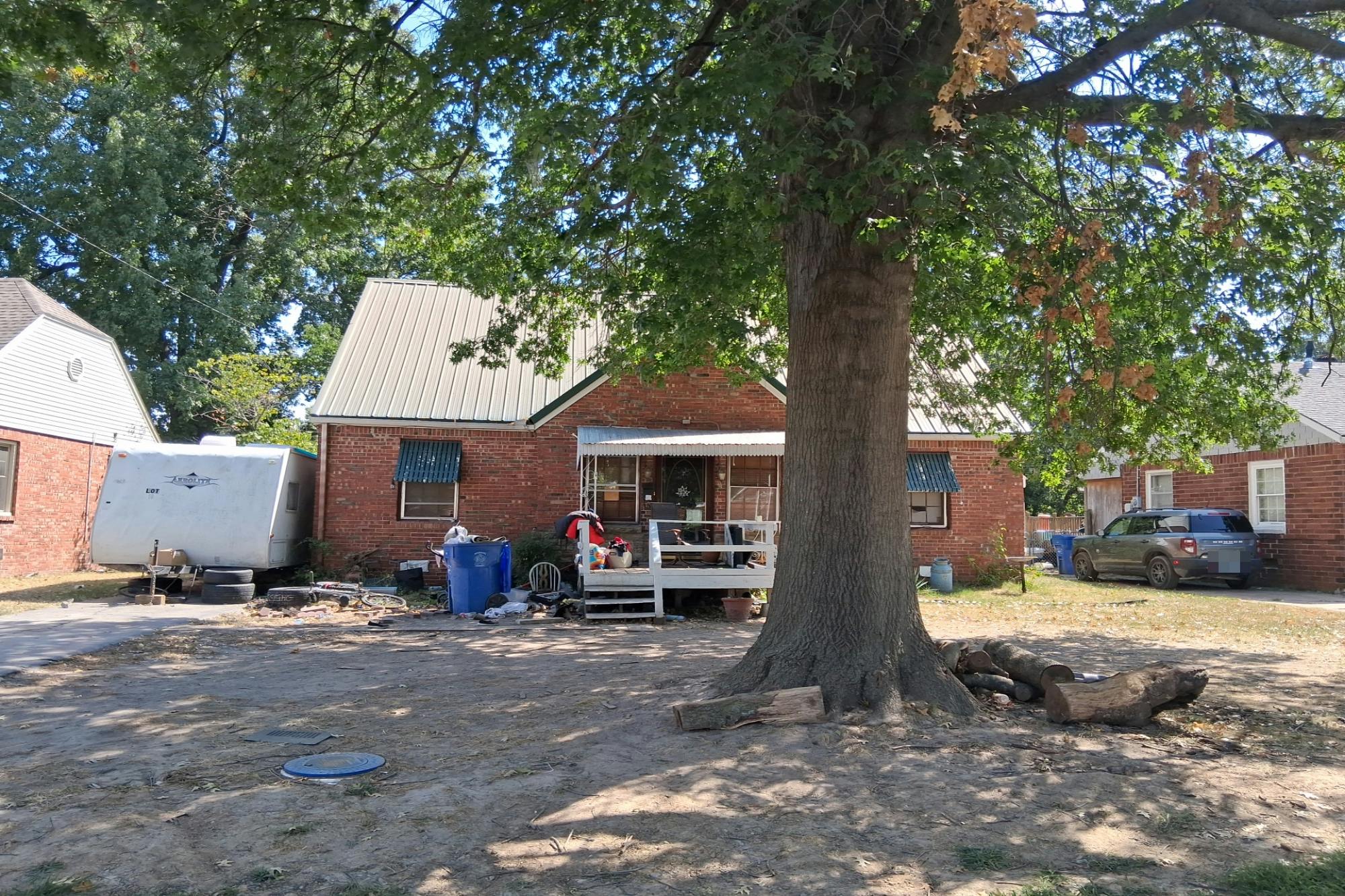 Main image