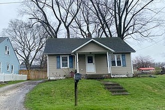 Spade Ave, Akron, OH, 44312