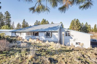 19850 Rocking Horse Rd, Bend, OR, 97702