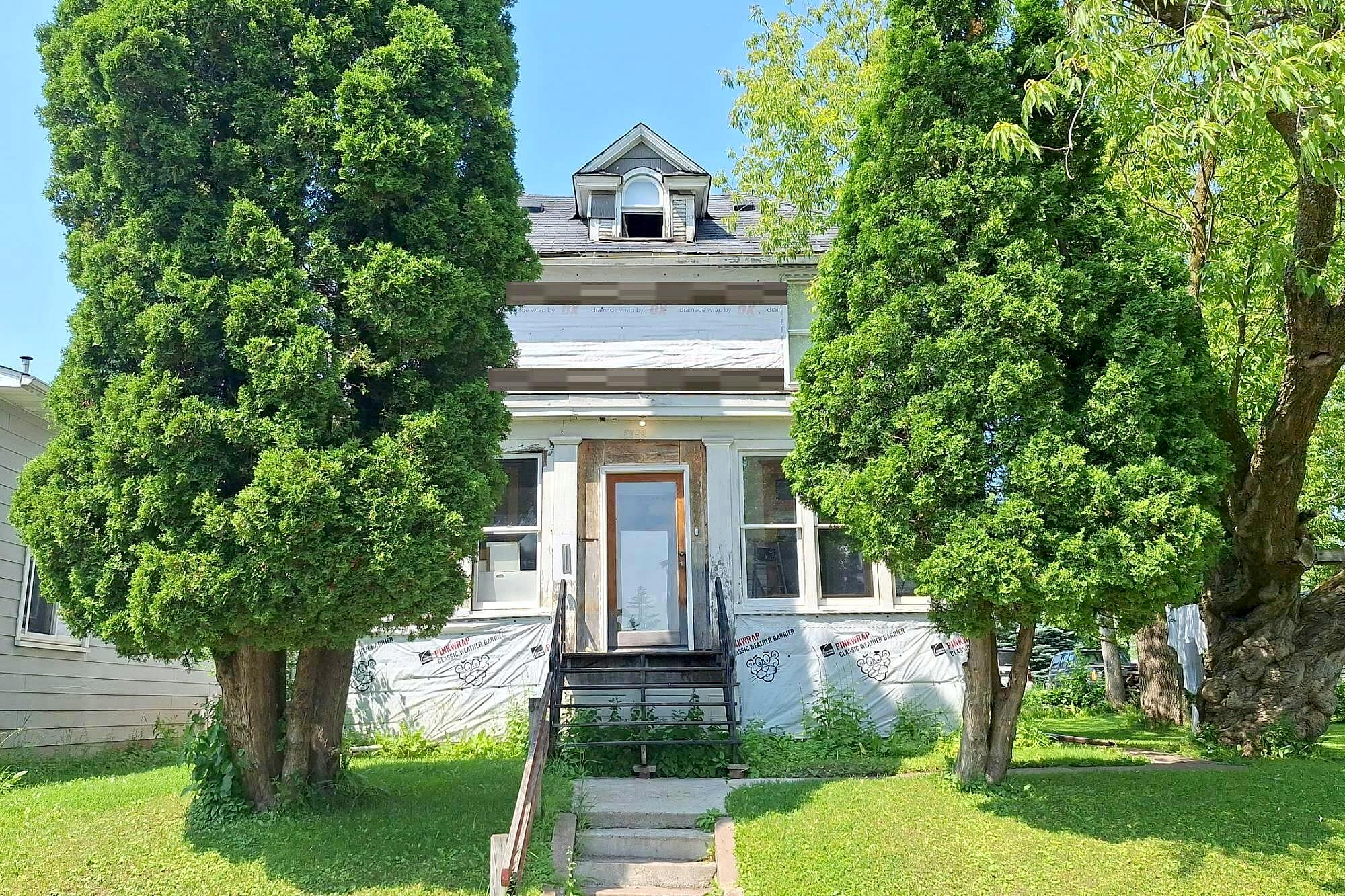 Main image