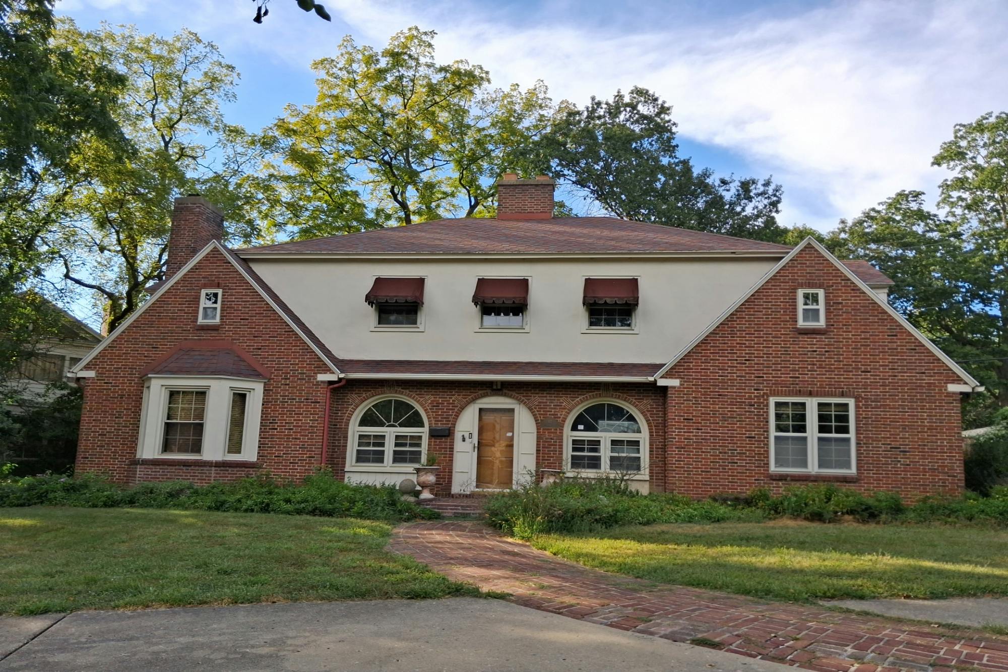Main image