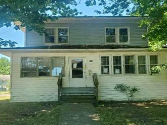 Madison Ave, Akron, OH, 44320