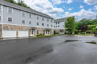 28 Armstrong Rd Apt C16, Coventry, CT, 06238