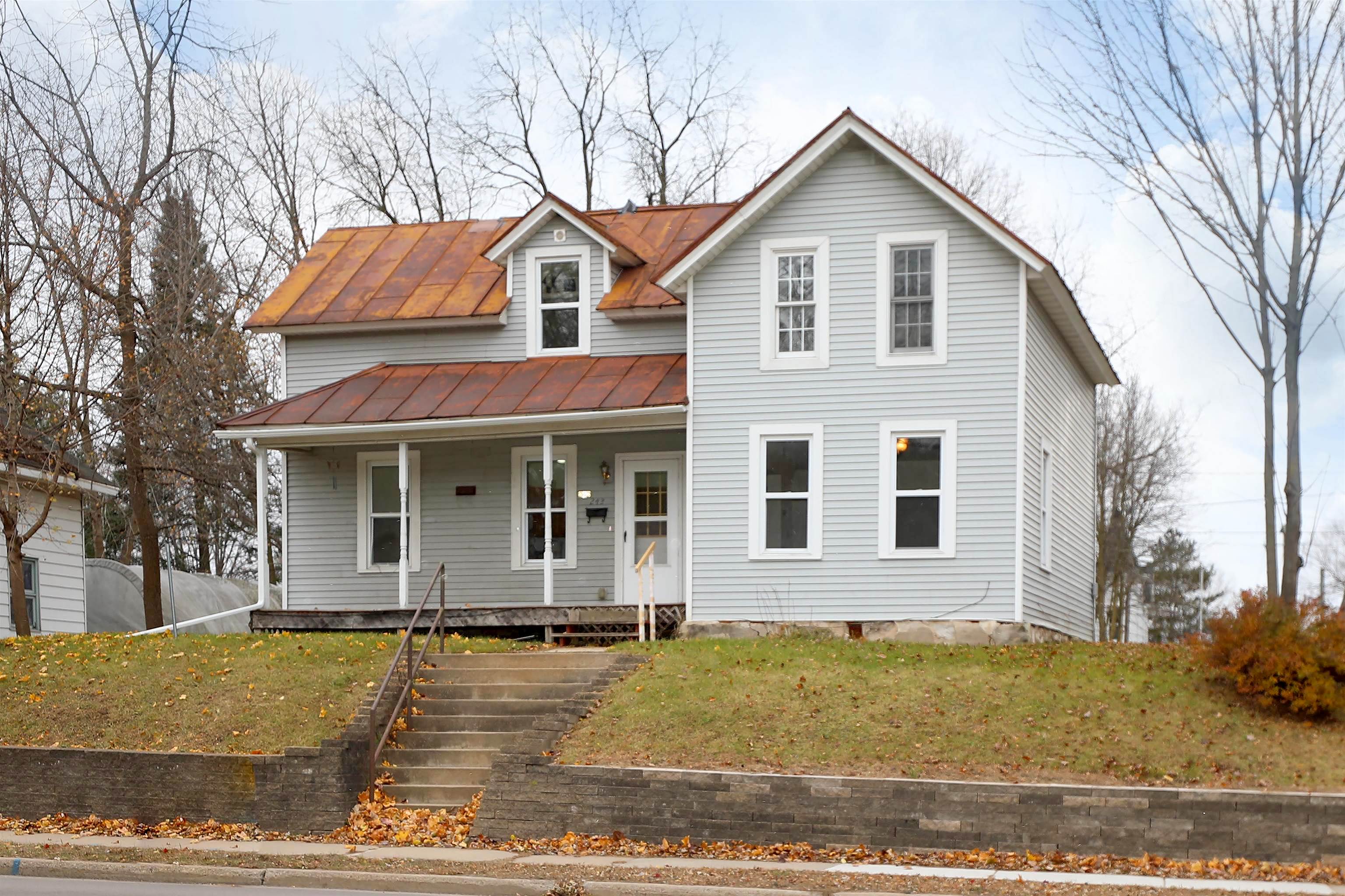Main image