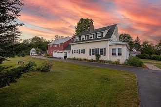 2 Thurlow St, Plymouth, NH, 03264
